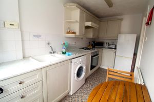 Kitchen- click for photo gallery